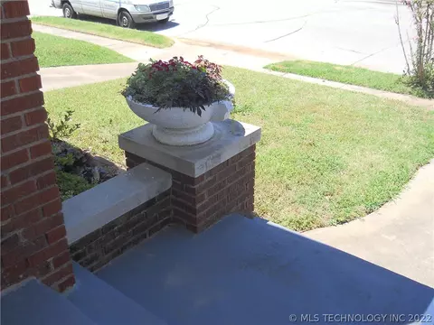 1920 E 13th St, Tulsa, OK 74104 photo 10