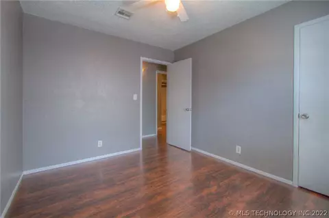 1017 E 144th Pl, Glenpool, OK 74033 photo 20