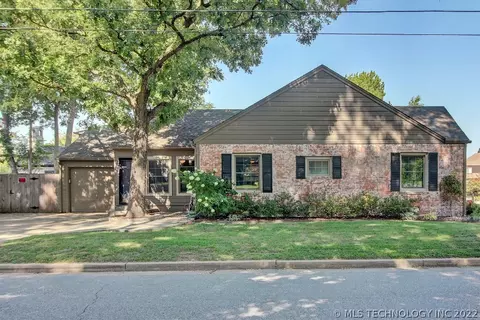 1444 E 33rd St, Tulsa, OK 74105 photo 4