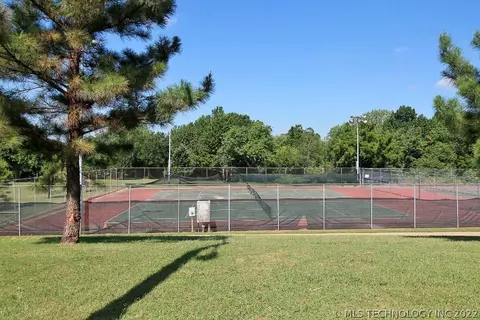 1444 E 33rd St, Tulsa, OK 74105 photo 21