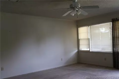 6526 E 7th St, Tulsa, OK 74112 photo 7