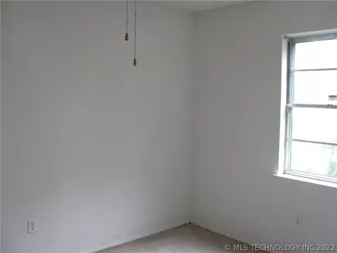 709 SE 3rd St, Checotah, OK 74426 photo 12