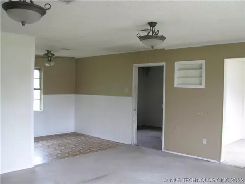 709 SE 3rd St, Checotah, OK 74426 photo 19