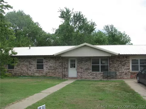 709 SE 3rd St, Checotah, OK 74426 photo 20