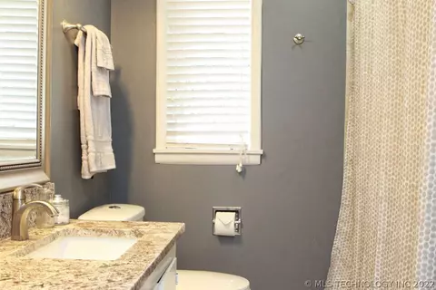 1531 E 60th Pl, Tulsa, OK 74105 photo 22