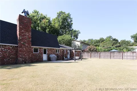 1721 E 57th St, Tulsa, OK 74105 photo 32