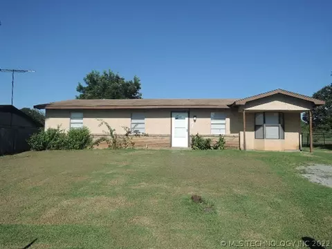 209 Umstead St, Colbert, OK 74733 photo 1