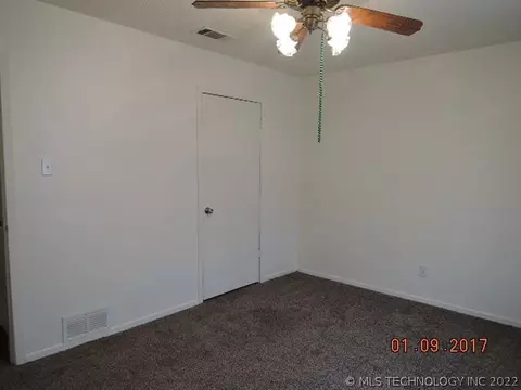209 Umstead St, Colbert, OK 74733 photo 7