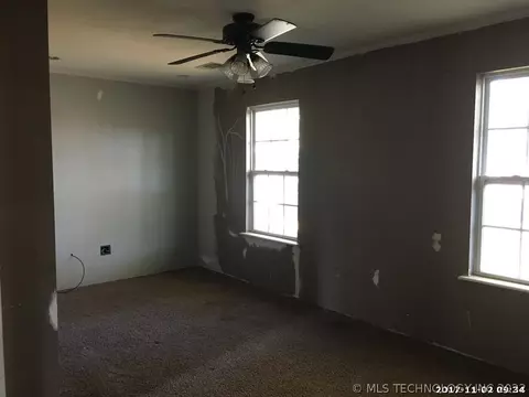 1109 S M St, Barling, AR 72923 photo 12
