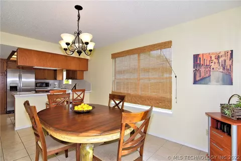 3208 S Elder Ave, Broken Arrow, OK 74012 photo 14