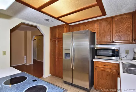 3208 S Elder Ave, Broken Arrow, OK 74012 photo 10