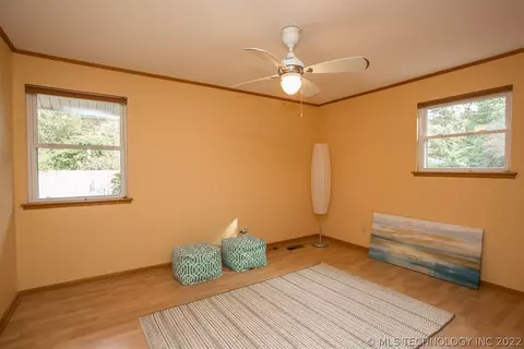 1559 E 58th St, Tulsa, OK 74105 photo 23