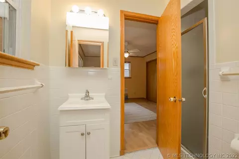 1559 E 58th St, Tulsa, OK 74105 photo 22