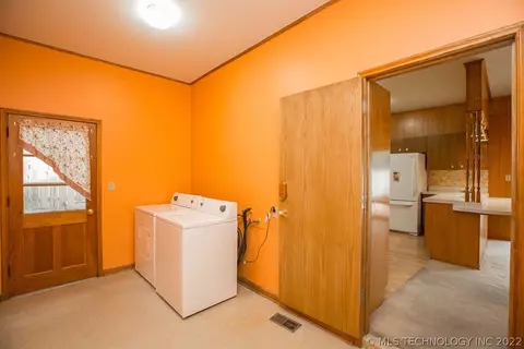 1559 E 58th St, Tulsa, OK 74105 photo 16