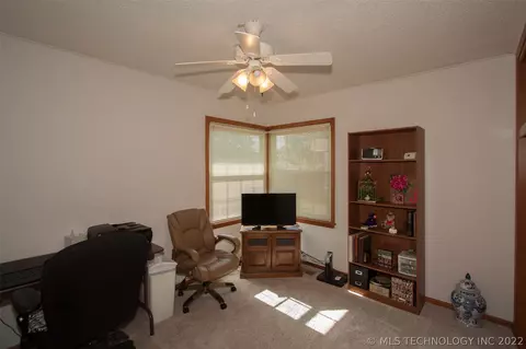 6774 E 28th St, Tulsa, OK 74129 photo 15