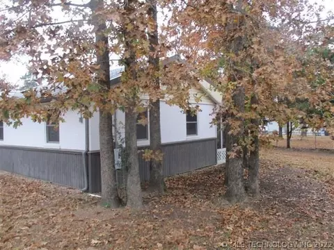 127 E Babock St, Eufaula, OK 74432 photo 9