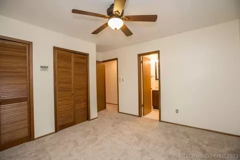 1505 E 56th St, Tulsa, OK 74105 photo 20