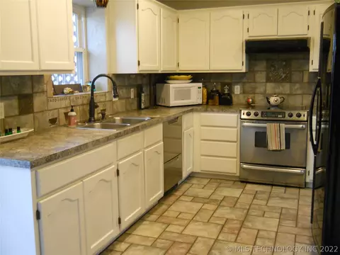 9401 E 100th St S, Tulsa, OK 74133 photo 7
