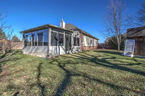 7904 E 27th Pl, Tulsa, OK 74129 photo 31