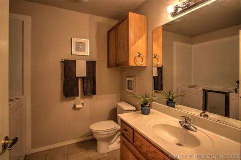 7904 E 27th Pl, Tulsa, OK 74129 photo 20