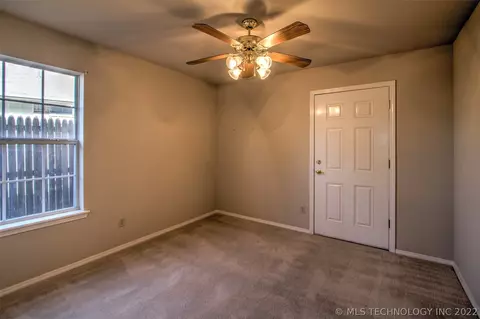7904 E 27th Pl, Tulsa, OK 74129 photo 21