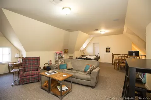 2411 E 27th Pl, Tulsa, OK 74114 photo 26