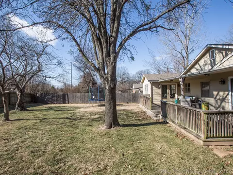 1926 E 35th Pl, Tulsa, OK 74105 photo 33