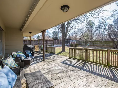 1926 E 35th Pl, Tulsa, OK 74105 photo 31