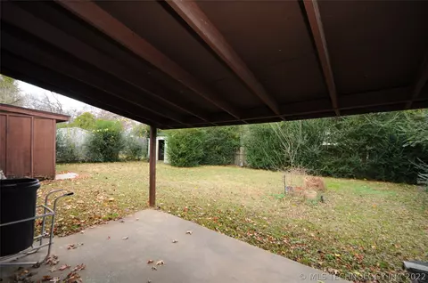 1527 E 56th St, Tulsa, OK 74105 photo 25