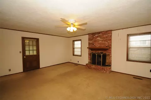 1527 E 56th St, Tulsa, OK 74105 photo 22