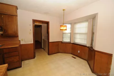 1527 E 56th St, Tulsa, OK 74105 photo 21