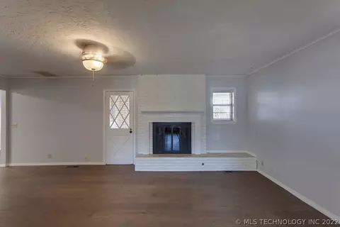 1809 E 58th St, Tulsa, OK 74105 photo 22