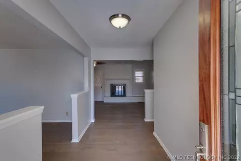 1809 E 58th St, Tulsa, OK 74105 photo 8