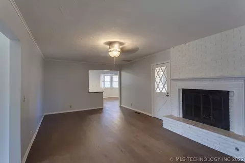 1809 E 58th St, Tulsa, OK 74105 photo 23