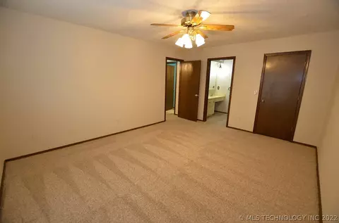 9026 E 67th St, Tulsa, OK 74133 photo 15