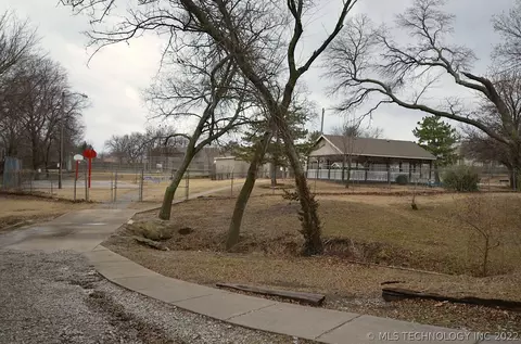 9026 E 67th St, Tulsa, OK 74133 photo 30