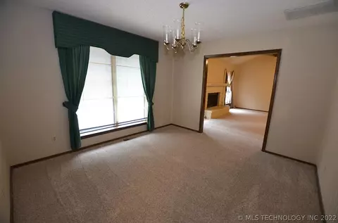 9026 E 67th St, Tulsa, OK 74133 photo 12