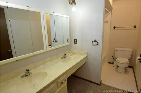 9026 E 67th St, Tulsa, OK 74133 photo 19