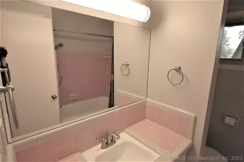 5951 E 26th St, Tulsa, OK 74114 photo 27