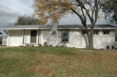 5951 E 26th St, Tulsa, OK 74114 photo 1