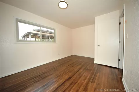 5951 E 26th St, Tulsa, OK 74114 photo 18