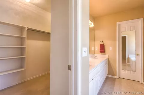 3203 E 84th St, Tulsa, OK 74137 photo 14