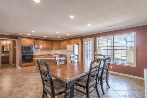 3203 E 84th St, Tulsa, OK 74137 photo 7