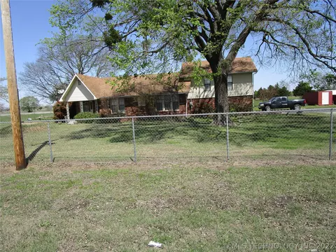 2324 SE 3rd Ave, Durant, OK 74701 photo 1