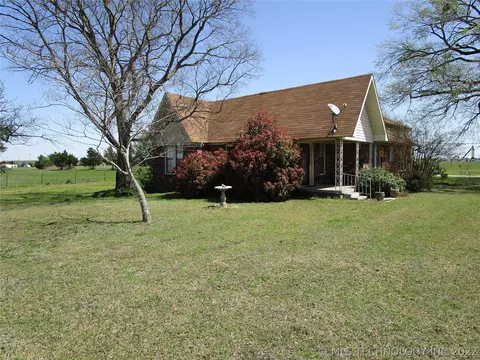 2324 SE 3rd Ave, Durant, OK 74701 photo 3