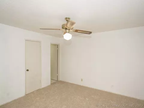 2209 E 67th Street 2107, Tulsa, OK 74136 photo 22