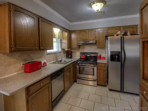 315 E Waco Pl, Broken Arrow, OK 74011 photo 12