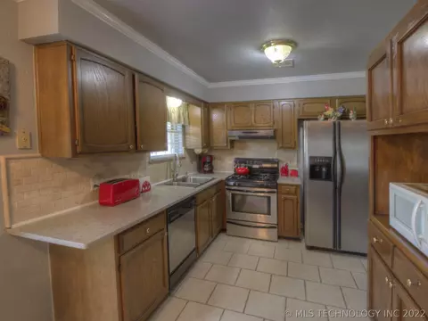 315 E Waco Pl, Broken Arrow, OK 74011 photo 9