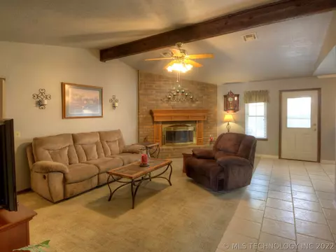 315 E Waco Pl, Broken Arrow, OK 74011 photo 4