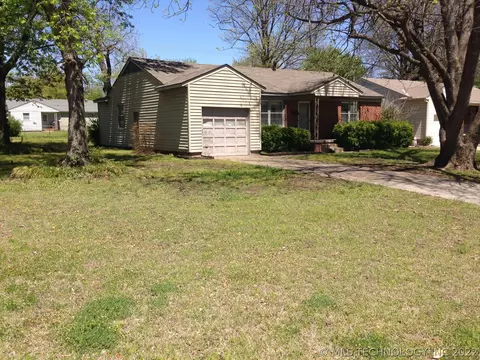 3903 E 38th St, Tulsa, OK 74135 photo 3